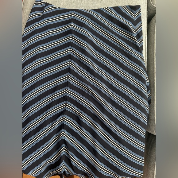 East 5th Pink Blue Skirt Size 18W - Picture 3 of 10